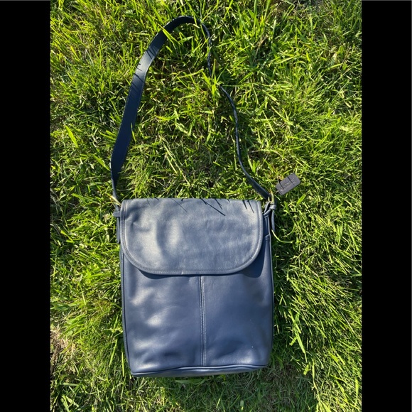 Coach Handbags - Vintage Coach bags 😍😍